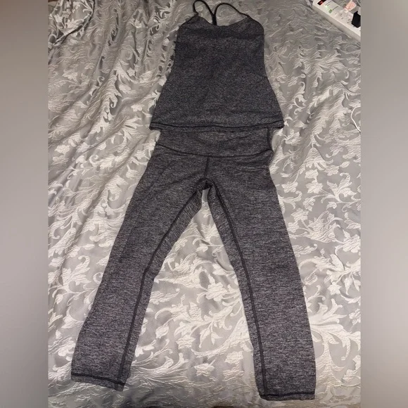 Lululemon Power Pose Tank - Picture 6 of 14